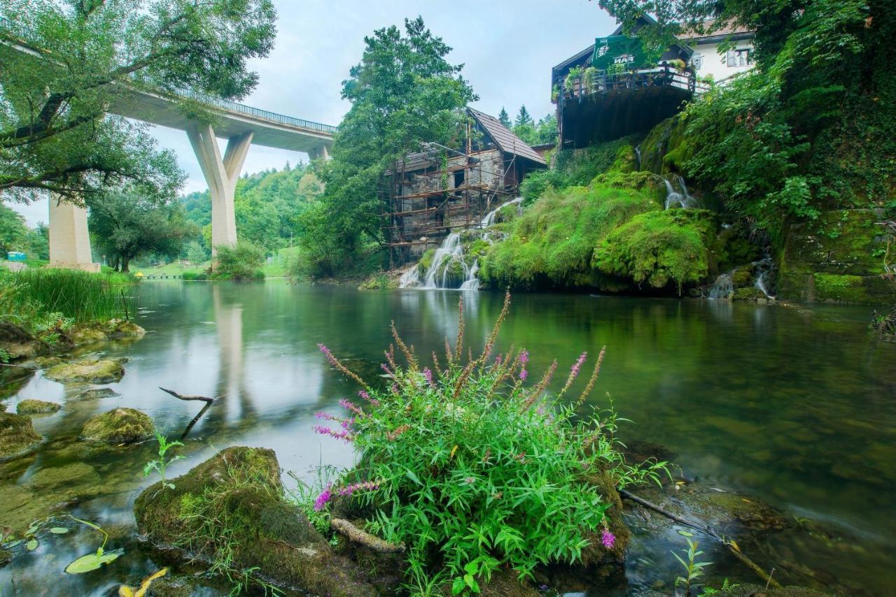 Villa Kuca Za Odmor Slunjcica Exterior foto